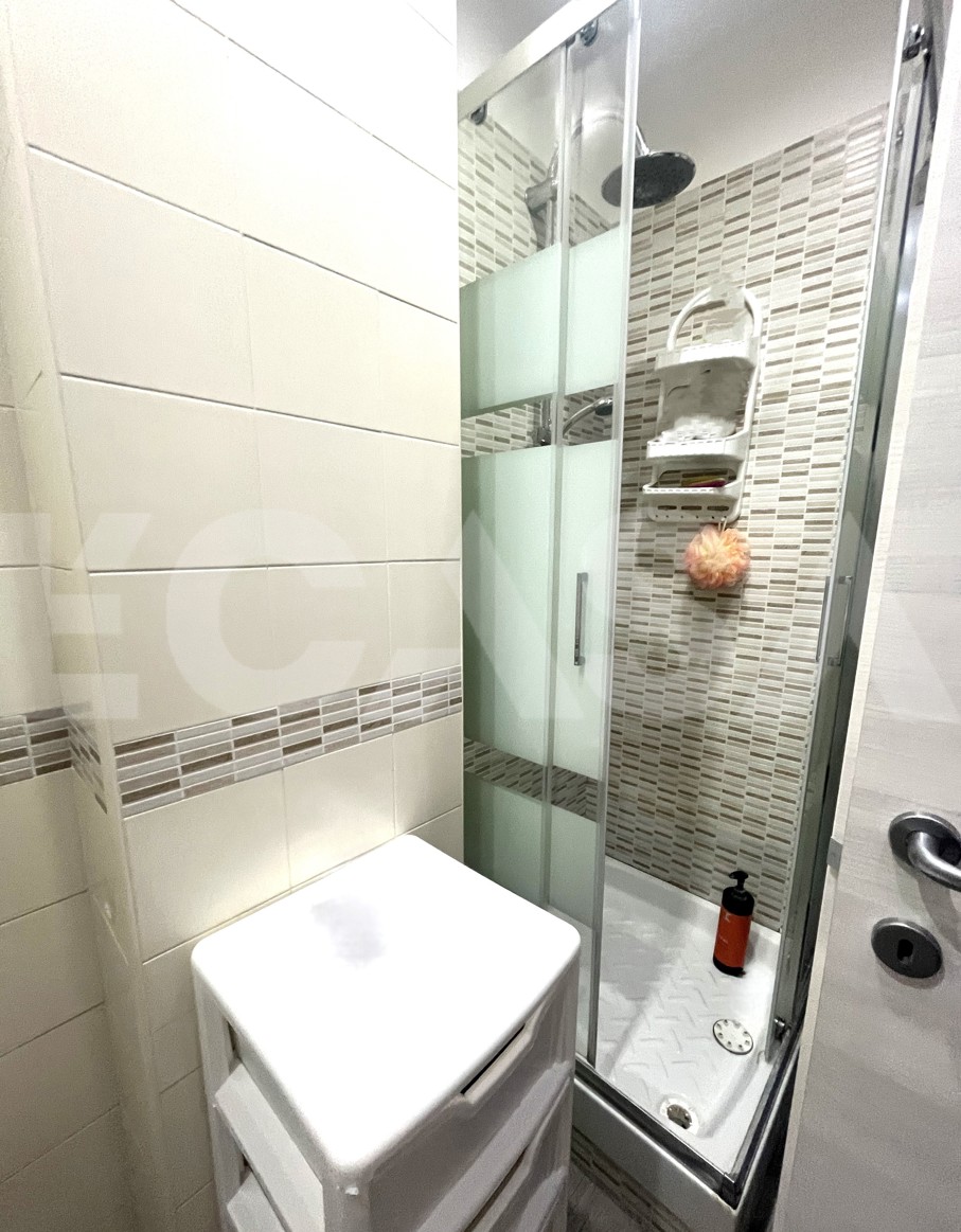 Bagno con doccia